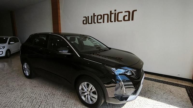 Preto Usado 2021 Peugeot 3008 | € 23.900 (Preço justo) - Imagem 1/4