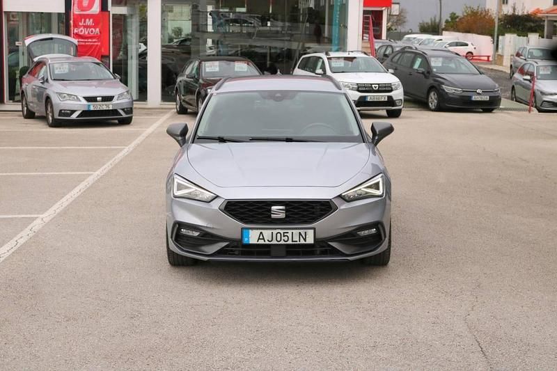 Usado Seat Leon ST 204 HP (150 kW) 2021 Cinzento Carrinha