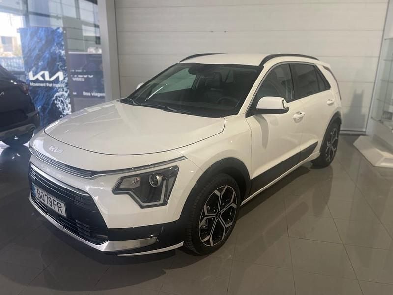 Branco Usado 2025 Kia Niro SUV | € 33.500 (Preço justo) - Imagem 1/4