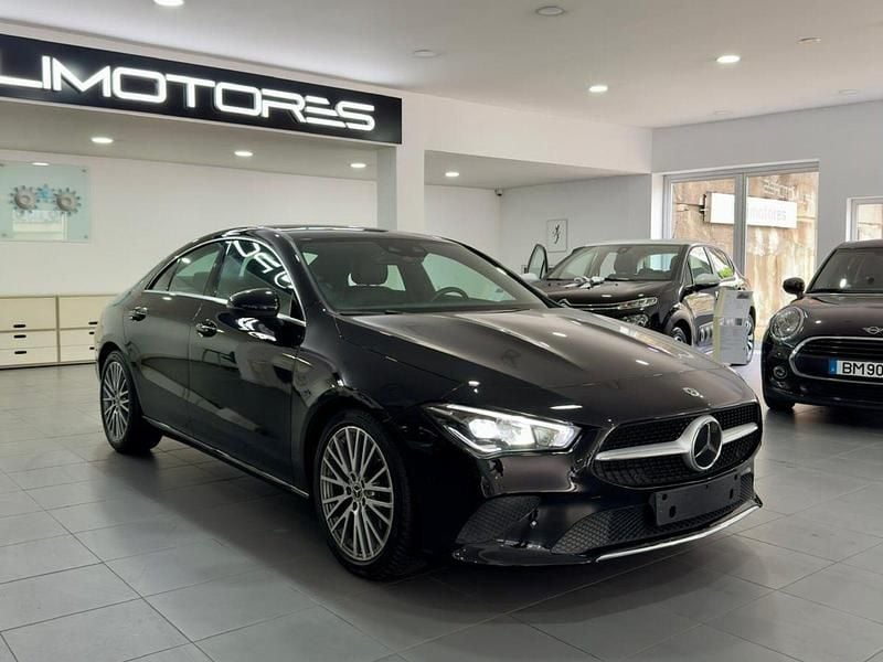 Usado Mercedes CLA220 Progressive 190 HP (139 kW) 2021 Preto Sedan