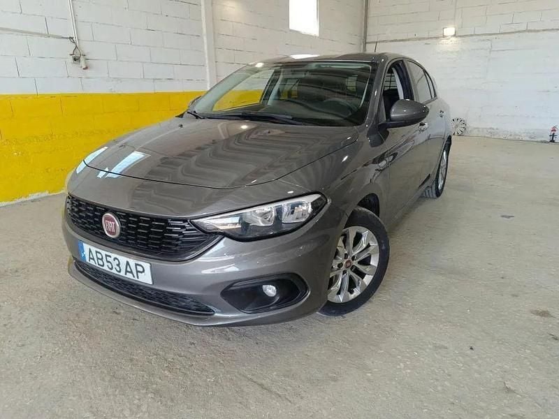 Cinza Usado 2020 Fiat Tipo Van | € 12.600 (Preço justo) - Imagem 1/4
