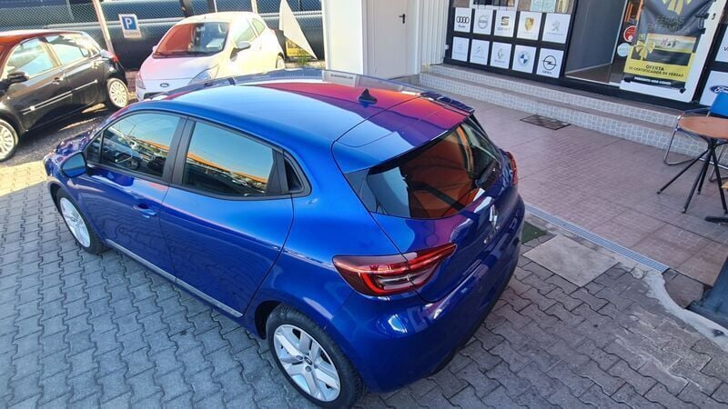 Usado Renault Clio V SE 67 HP (49 kW) 2021 Azul