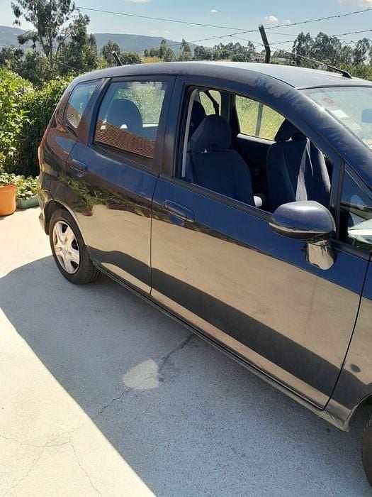 Usado 2005 Honda Jazz Citadino | € 3.000 (Bom preço) - Imagem 1/4