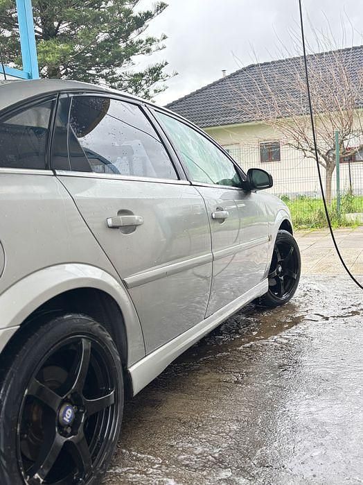 Usado Opel Vectra GTS 150 HP (110 kW) 2004 Sedan