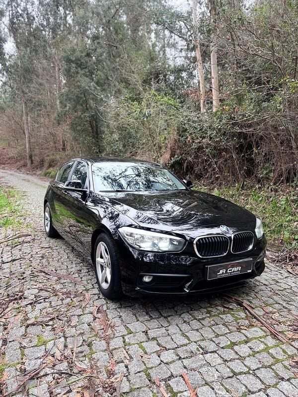 Usado BMW 116 Sport Line 116 HP (85 kW) 2016 Preto Citadino