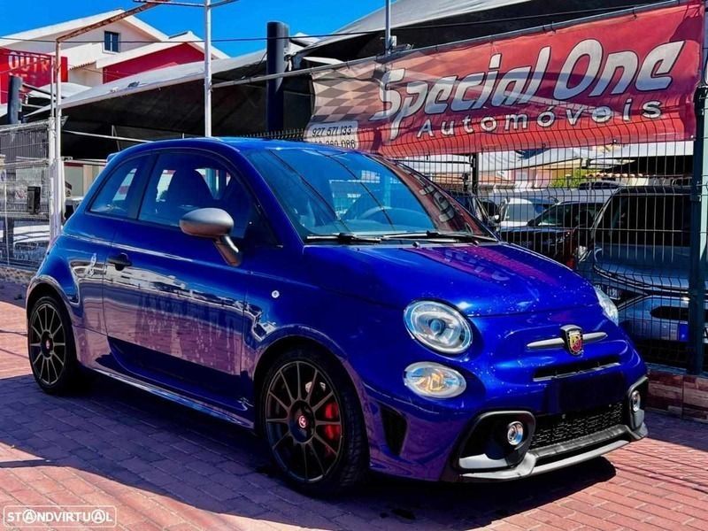 Azul Usado 2019 Abarth 595 Competizione Citadino | € 26.999 - Imagem 1/4