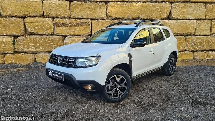 Branco Usado 2021 Dacia Duster Comfort SUV | € 17.900 (Preço justo) - Imagem 1/1
