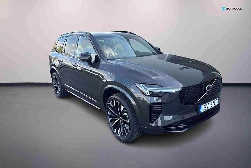 Cinzento Novo 2025 Volvo XC90 Plus SUV | € 88.913 - Imagem 1/4