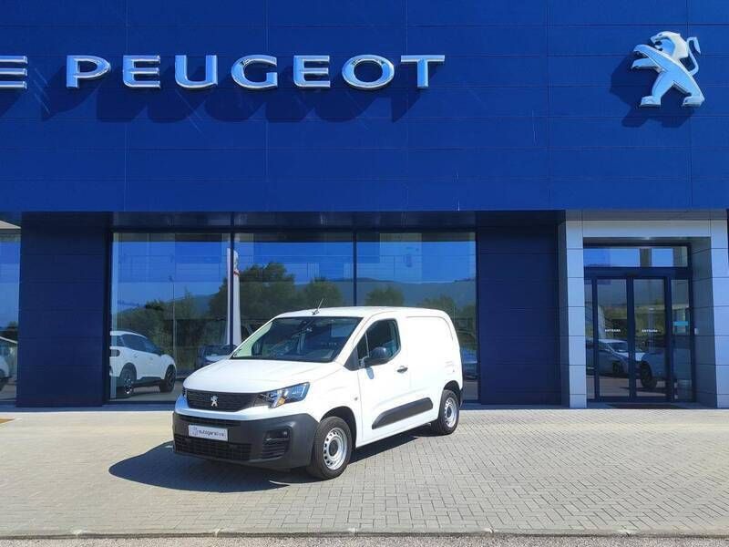 Branco Usado 2022 Peugeot Partner Monovolume | € 15.300 (Preço justo) - Imagem 1/4