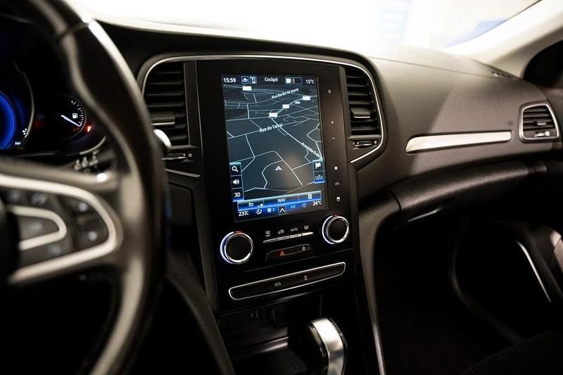 Usado Renault Mégane IV Intens 115 HP (84 kW) 2021 Cinza Citadino