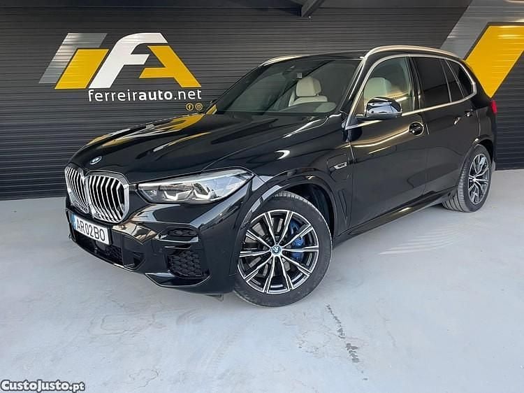 Cinza Usado 2022 BMW X5 SUV | € 61.800 (Bom preço) - Imagem 1/1