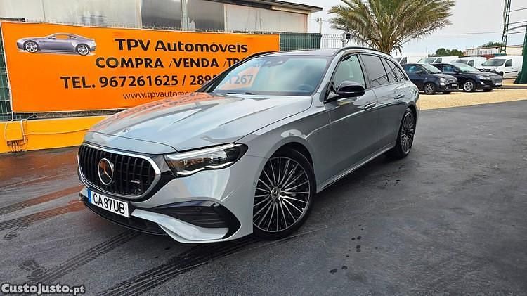 Cinza Usado 2024 Mercedes E300 AMG line Carrinha | € 67.950 - Imagem 1/1