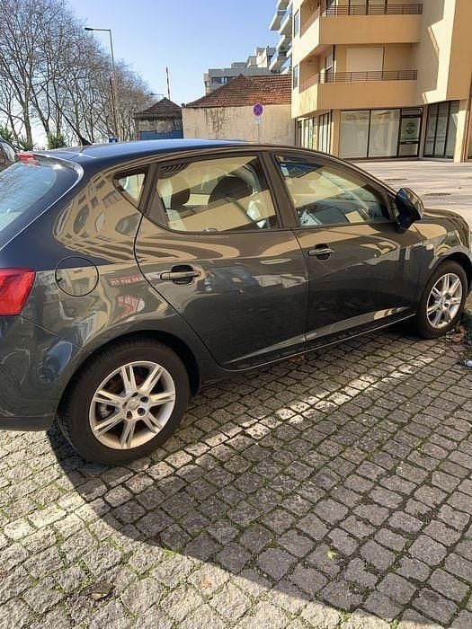 Usado 2009 Seat Ibiza Sedan | € 5.500 (Preço justo) - Imagem 1/4
