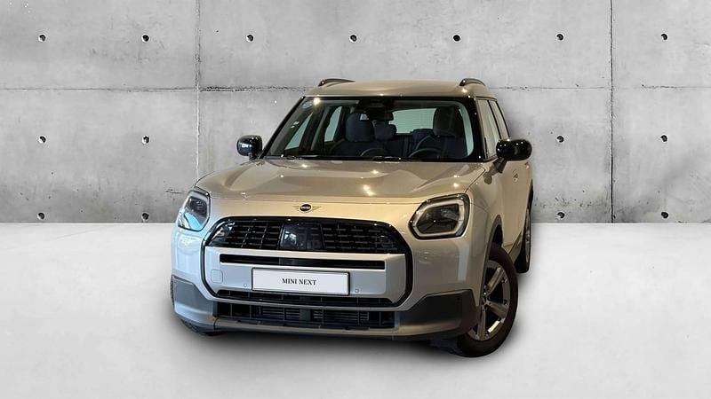 Usado Mini Countryman 170 HP (125 kW) 2024 Melting silver iii metalizadobarras de tejadilho SUV
