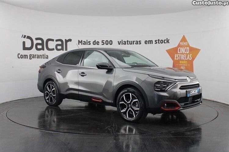 Cinza Usado 2023 Citroën e-C4 Feel | € 26.599 - Imagem 1/1