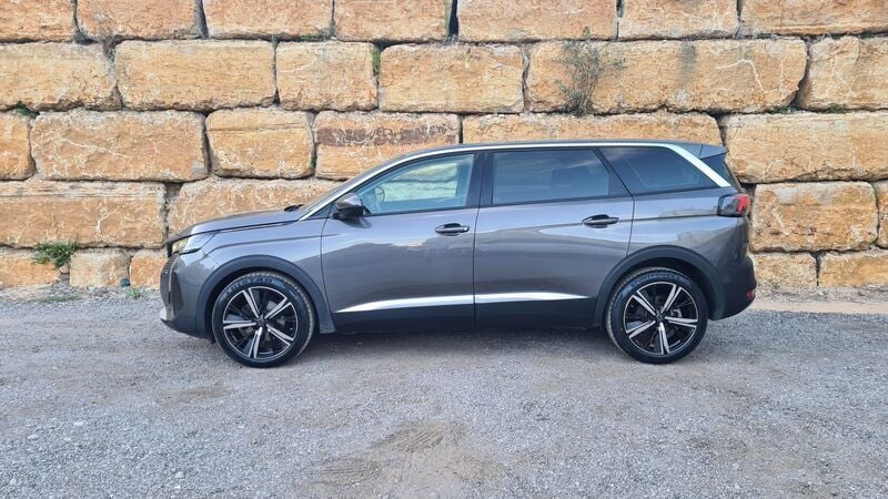 Usado Peugeot 5008 Active 130 HP (95 kW) 2021 Cinza Monovolume
