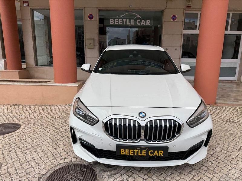 Usado BMW 118 150 HP (110 kW) 2020 Branco Citadino