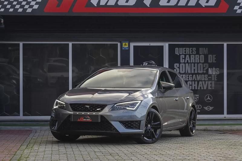 Cinzento prata metalizado Usado 2015 Seat Leon SC CUPRA Citadino | € 20.900 - Imagem 1/4