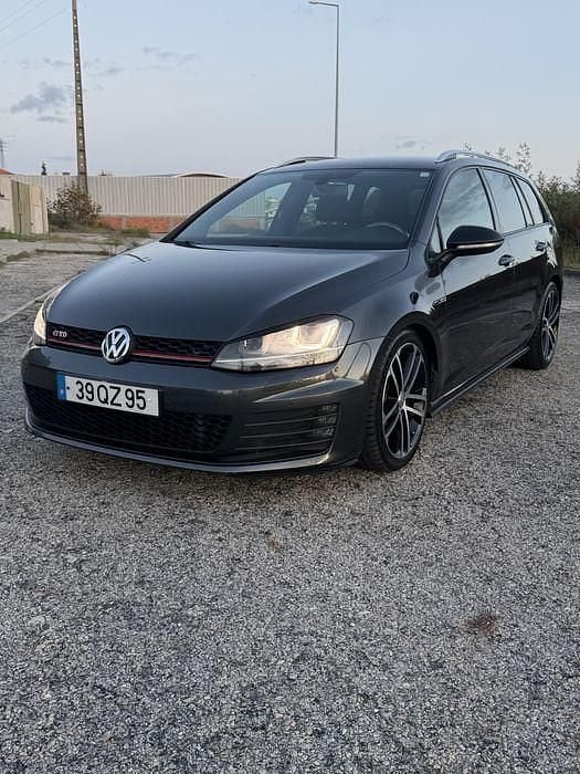 Usado 2016 VW Golf VII GTD Carrinha | € 18.300 (Bom preço) - Imagem 1/4
