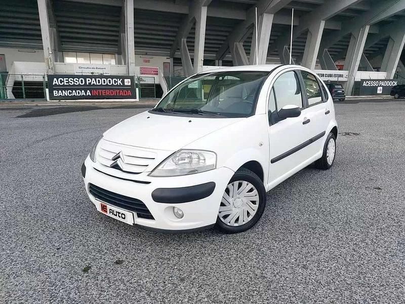 Branco Usado 2007 Citroën C3 Exclusive Citadino | € 4.490 (Preço justo) - Imagem 1/4