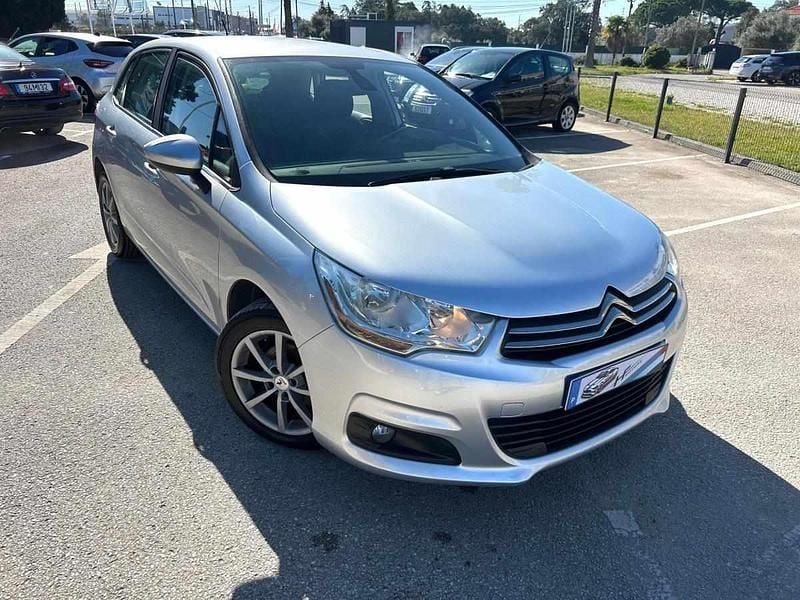 Cinzento Usado 2015 Citroën C4 | € 11.990 (Preço justo) - Imagem 1/4