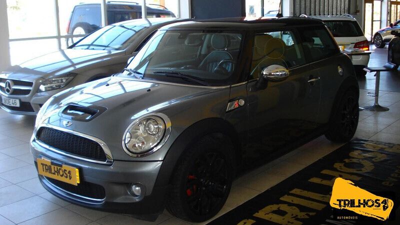 Cinzento Usado 2007 Mini Cooper S Citadino | € 11.480 (Caro) - Imagem 1/4