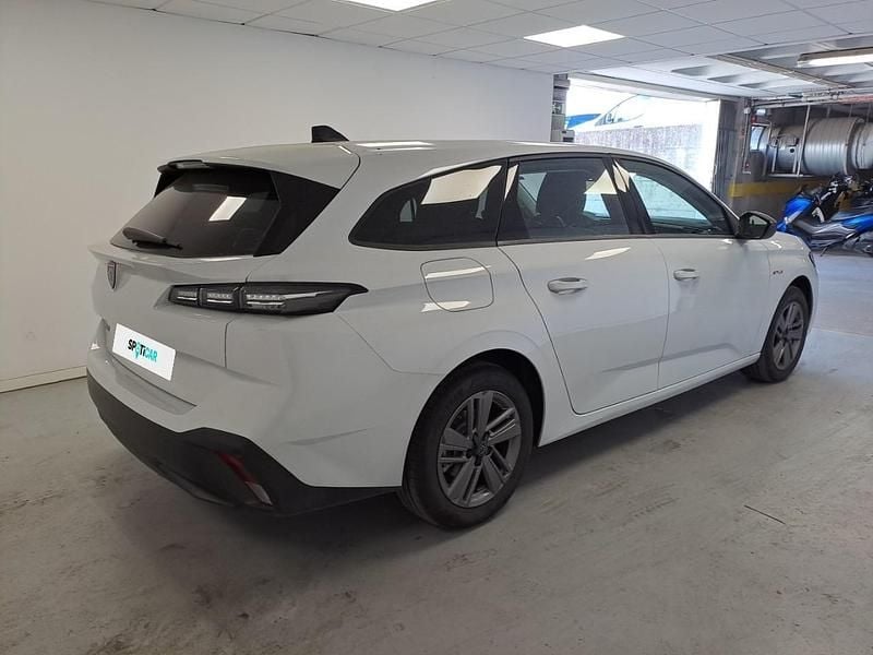 Usado Peugeot 308 SW Style 136 HP (100 kW) 2025 Branco Carrinha
