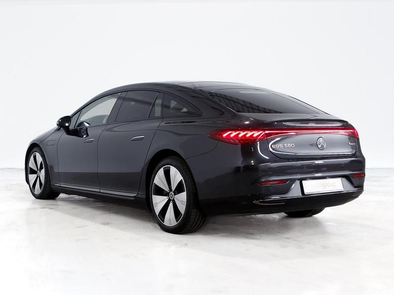 Usado Mercedes EQS580 384 kW (523 HP) 2022 Preto Sedan