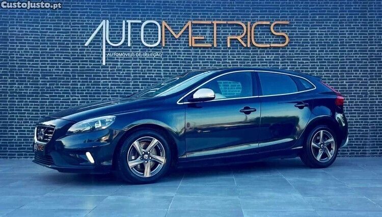 Preto Usado 2014 Volvo V40 R-Design Carrinha | € 11.500 (Preço elevado) - Imagem 1/1