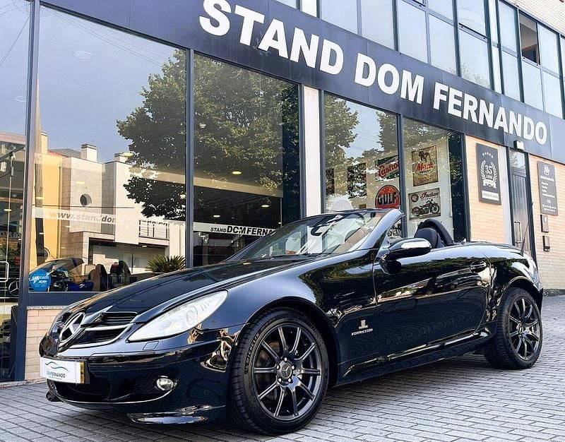 Cinza Usado 2008 Mercedes SLK200 Edition Cabrios | € 15.750 (Preço justo) - Imagem 1/4