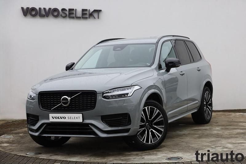 Usado Volvo XC90 Plus 455 HP (334 kW) 2023 Cinza platina SUV