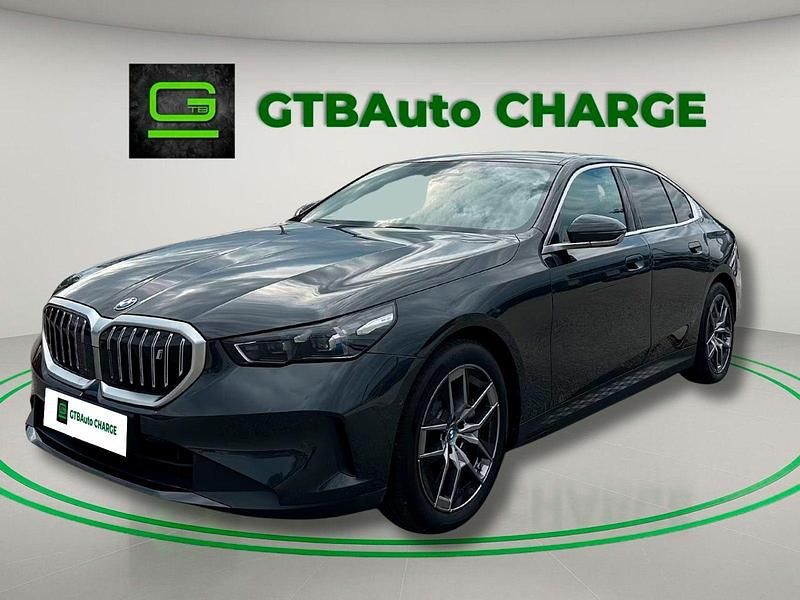 Preto Usado 2024 BMW i5 Comfort Edition Sedan | € 59.499 (Super Preço) - Imagem 1/3