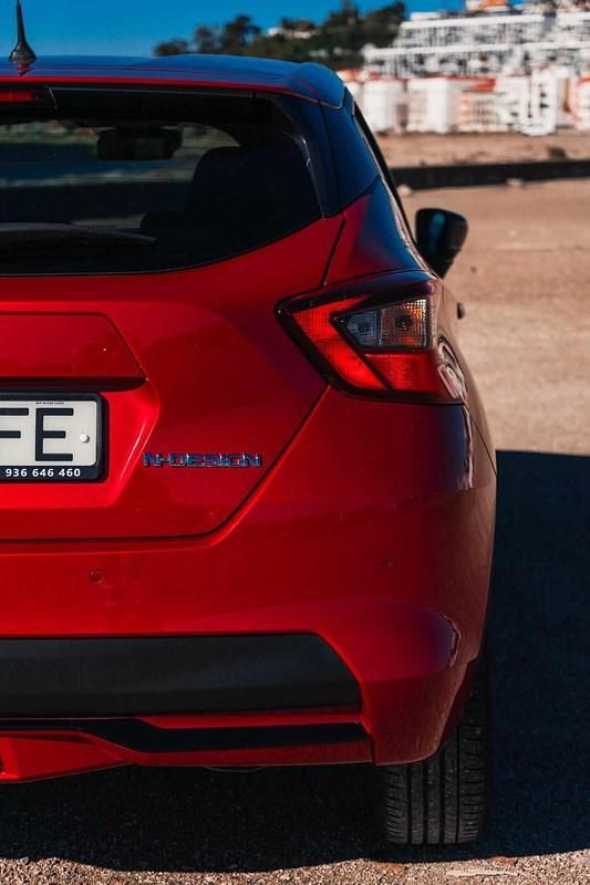 Usado Nissan Micra 92 HP (67 kW) 2022 Vermelho Citadino