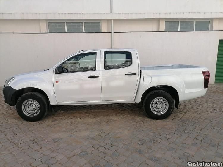 Branco Usado 2018 Isuzu D-Max Pickup | € 27.750 - Imagem 1/1