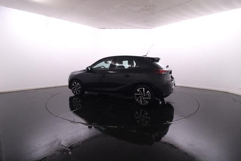 Usado Opel Corsa 101 HP (74 kW) 2024 Preto Citadino