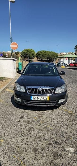 Usado 2012 Skoda Octavia Sedan | € 5.000 (Super Preço) - Imagem 1/4