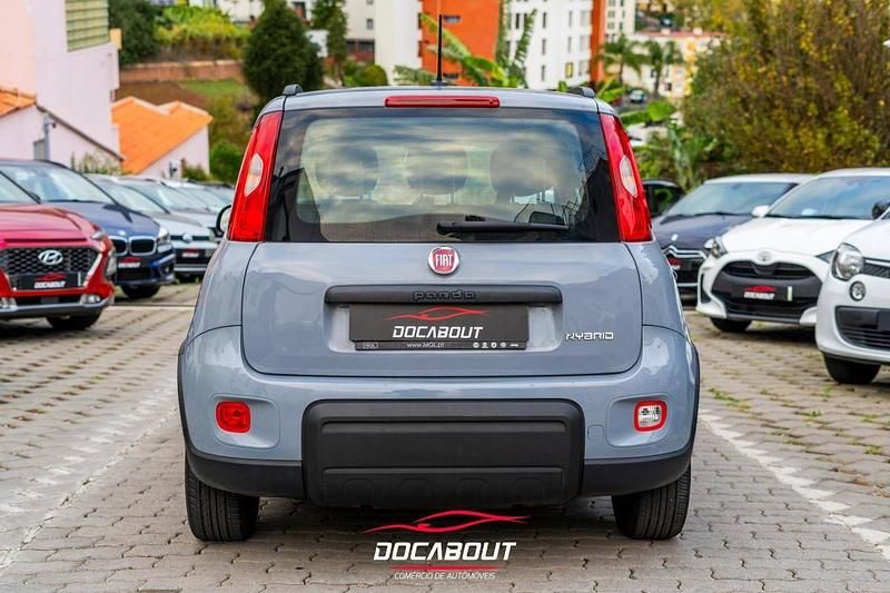 Usado Fiat Panda City Life 70 HP (51 kW) 2022 Cinza Citadino