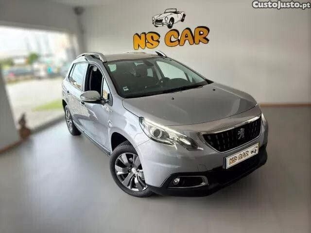 Usado Peugeot 2008 Active 82 HP (60 kW) 2018 Outra SUV
