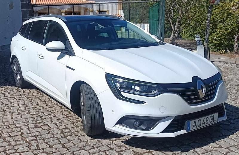 Usado Renault Mégane GrandTour 131 HP (96 kW) 2018 Branco Carrinha