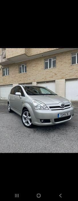 Usado 2006 Toyota Corolla Verso Monovolume | € 7.500 - Imagem 1/4