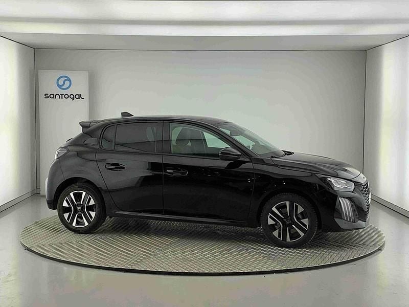 Preto Usado 2025 Peugeot 208 Allure Citadino | € 21.990 - Imagem 1/4