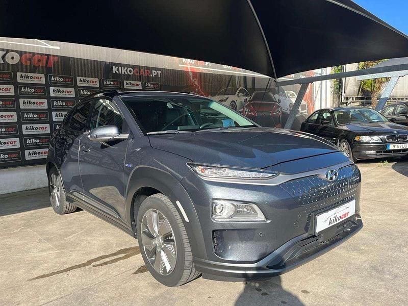 Antracite Usado 2022 Hyundai Kauai SUV | € 20.900 (Bom preço) - Imagem 1/4
