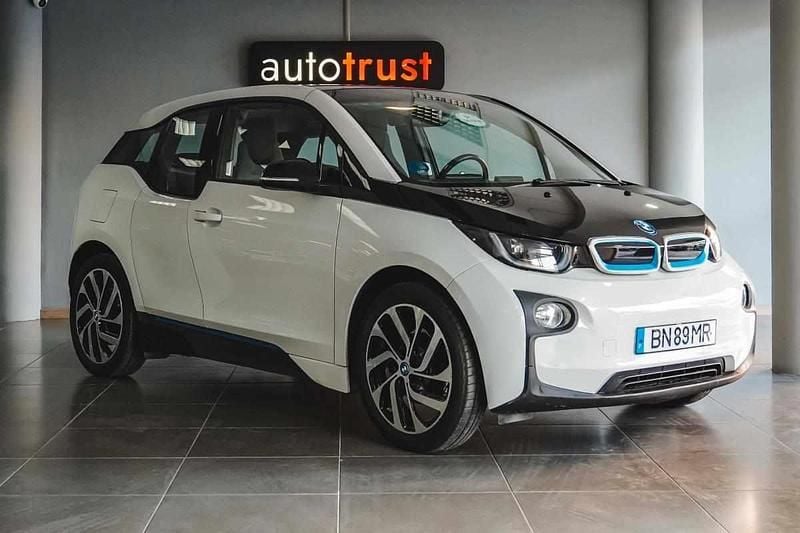 Branco Usado 2017 BMW i3 Citadino | € 14.900 (Preço justo) - Imagem 1/4