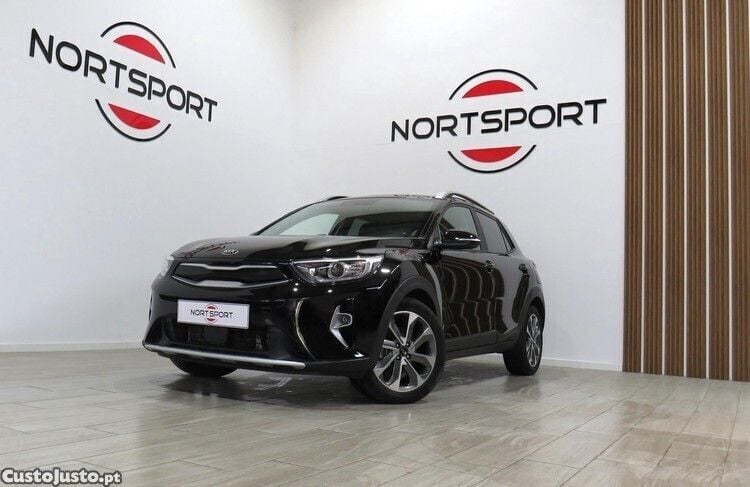 Preto Usado 2021 Kia Stonic SUV | € 16.900 (Preço justo) - Imagem 1/1