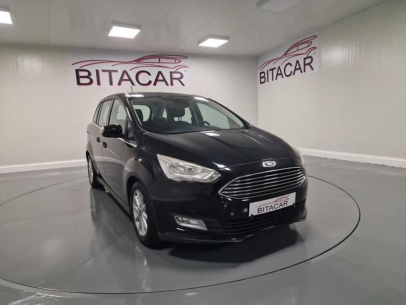 Preto Usado 2018 Ford Grand C-Max Monovolume | € 12.750 - Imagem 1/4