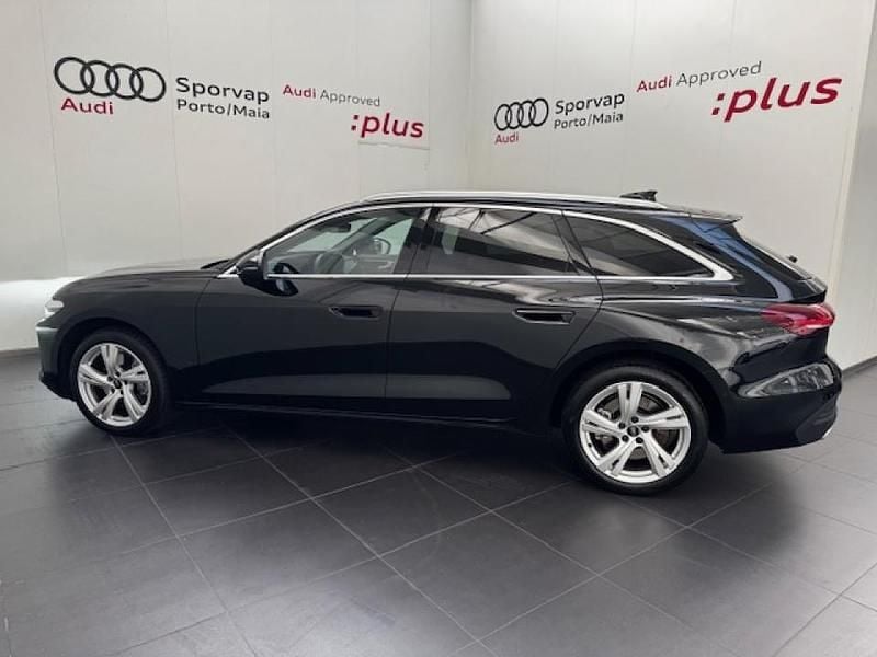 Usado Audi A5 Advanced 204 HP (150 kW) 2025 Preto Carrinha