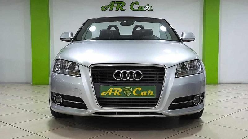 Usado Audi A3 Cabriolet 105 HP (77 kW) 2010 Cinzento Cabrios