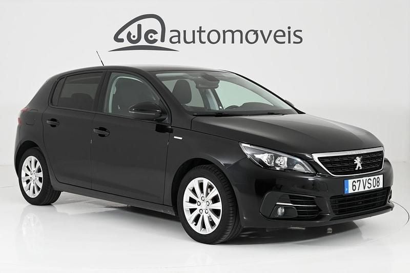Preto Usado 2018 Peugeot 308 Style | € 13.500 (Preço justo) - Imagem 1/4