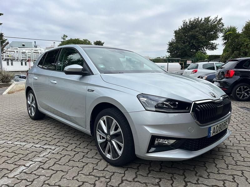 Cinza Usado 2022 Skoda Fabia First Edition | € 16.400 (Preço elevado) - Imagem 1/4