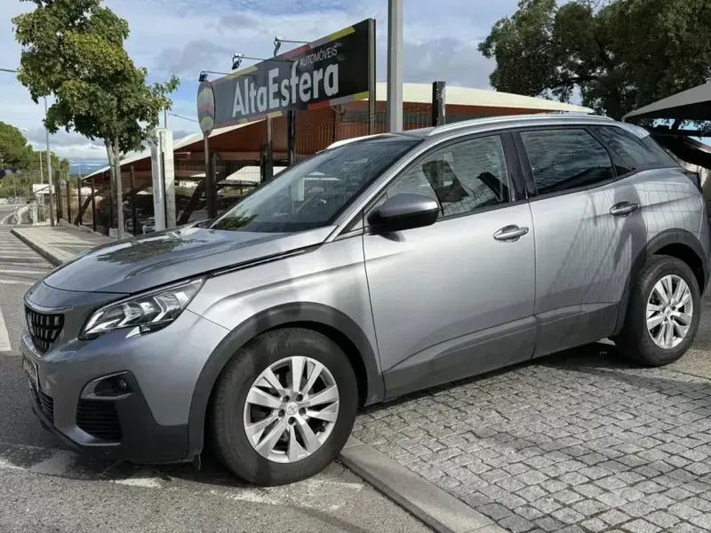 Cinzento Usado 2018 Peugeot 3008 Active SUV | € 19.900 (Caro) - Imagem 1/4